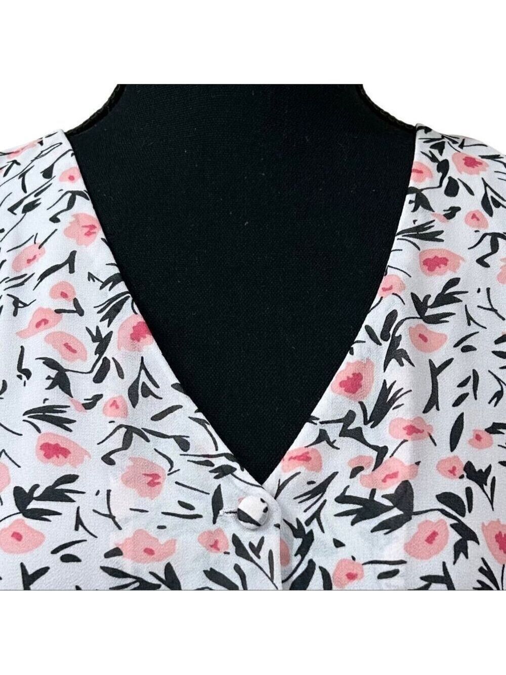 Talbots Pink Green Floral Cottagecore Short Sleeve Button-Up Dress Size 4 - Picture 2 of 11